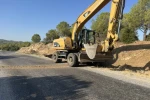 Karacaören’de yol genişletme ve asfalt yenileme çalışması başladı