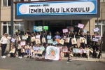 Karadeniz Ereğli’de minik okurlardan "Heybemde Kitap Var" projesi