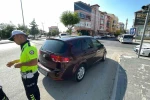 Karaman’da otomobilin çarptığı kadın yaralandı