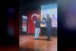 Kasap Halil Usta’nın sahipleri Bakışgan kardeşlere dünya ahilik ödülü 