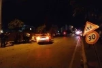 Kavşakta feci kaza: 3 otomobil hurdaya döndü, 7 kişi yaralandı