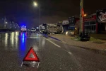 Kayseri’de otomobil park halindeki araca çarpıp yan yattı: 2 yaralı 