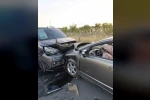 Keşan’da hafif ticari araç ile otomobil çarpıştı: 2 yaralı