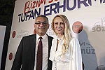 KKTC’nin yeni Cumhurbaşkanı Erhürman’dan zafer mitingi 