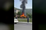 Kocaeli’de tek katlı ev alevlere teslim oldu 