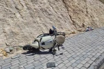 Kontrolden çıkan motosiklet devrildi: 1 yaralı 