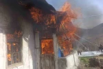 Köy evinde korkutan yangın 