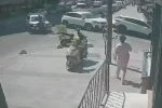 Küçükçekmece’de motosiklet ile otomobil çarpıştı: 1 kişi yaralandı 