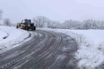 Kulp’ta kar nedeni ile kapanan yolları açılıyor 