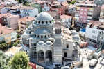 Kuruçeşme Merkez Cami gün sayıyor 