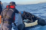 Kuşadası açıklarında 19 düzensiz göçmen kurtarıldı