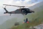 Malatya’da dağlık alanda kalp krizi geçiren vatandaş askeri helikopterle kurtarıldı 