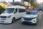 Manavgat’ta motosiklet ile minibüs çarpıştı: 1 yaralı