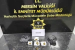 Mersin’de sokak satıcılarına operasyon: 2 tutuklama 
