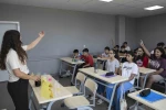 Mersin’de ücretsiz yaz atölyeleri öğrencilerden yoğun ilgi görüyor 