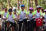 Mersin’de yaşlısından gencine bisiklet tutkunları pedal çevirdi 