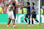 Milli futbolcular gözyaşlarını tutamadı