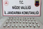 Niğde Otogarı’nda uyuşturucu operasyonu: 2 bin 240 sentetik hap ele geçirildi