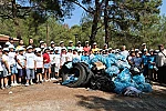 Öğrencilerden ’Yeşil Vatan’ için anlamlı çalışma: Torba torba çöp topladılar