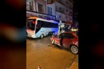 Otomobilin minibüse yandan çarptığı kazada 1 kişi yaralandı 