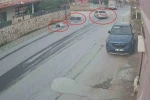 Otomobille çarpışan motosiklet sürücüsünün metrelerce havaya savrulduğu anlar kamerada