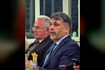 Övgü dolu konuşma sosyal medyada farklı yorumlara neden oldu 