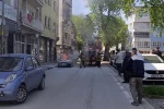 Park halindeki otomobil alev alev yandı 