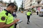 Polis ekipleri kural tanımayan sürücülere göz açtırmıyor