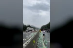 Pozantı-Adana istikameti tır devrilmesi nedeniyle trafiğe kapandı