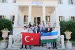 Rektör Prof. Dr. Budak, Özbek öğrencileri ağırladı