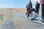 Sarıkamış’ta beton yol çalışmaları yerinde incelendi