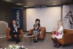 Şarkıcı Hande Yener kanser sürecini Medicana’da anlattı: "Drenlerle sahneye çıkıp dans ettim" 