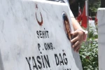 Şehit babalarının buruk Babalar Günü: "O bize gelemiyor, biz ona geldik"