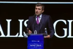 Selçuk Bayraktar: "Gayemiz, insanın makineleştiği değil teknolojinin insana hizmet ettiği adil bir dünya inşa etmek" 
