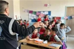 Sinop’ta öğrencilere ’güvenlik’ dersi 
