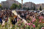 Sivas lisesinin yarım asırlık mezunları yeni mezunlarla kaynaştı 