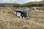 Sivas’ta otobüs kazası, 3’ü ağır 18 yaralı