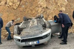 Sivas’ta otomobil takla attı, 3 kişi yaralandı 
