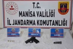 Şüpheli gençten tabanca ve mermi çıktı