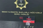 Şüpheli şahıslar üzerinde uyuşturucu ele geçirildi
