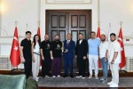 Tekirdağlı halk oyunları ekibi Türkiye şampiyonu oldu 