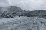 Tendürek Geçidi’nde dolu yağışı kışı aratmadı