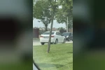 Ters şeritten giden otomobil, trafiği böyle kilitledi