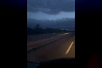 Ters yönde kilometrelerce ilerleyerek trafiği tehlikeye düşürdü 