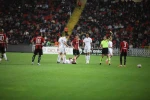 Trendyol Süper Lig: Gaziantep FK: 0 - Beşiktaş: 2 (İlk yarı) 