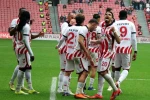 Trendyol Süper Lig: Samsunspor: 1 - Konyaspor: 1 (İlk yarı) 