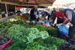 Turşuluk sebzeler pazarda yerini aldı