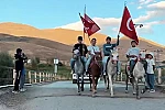 Ulupamir’de jandarma komutanına atlı karşılama 