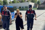 ’Uyuşturucu ticareti’ suçundan 9 yıl hapis cezası ile aranan kadın yakalandı