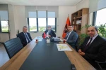 Vali Aktaş, karayolları yatırımlarıyla ilgili bilgilendirildi 
